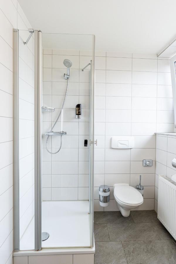 Hotel Am Roemerplatz Ulm Bagian luar foto