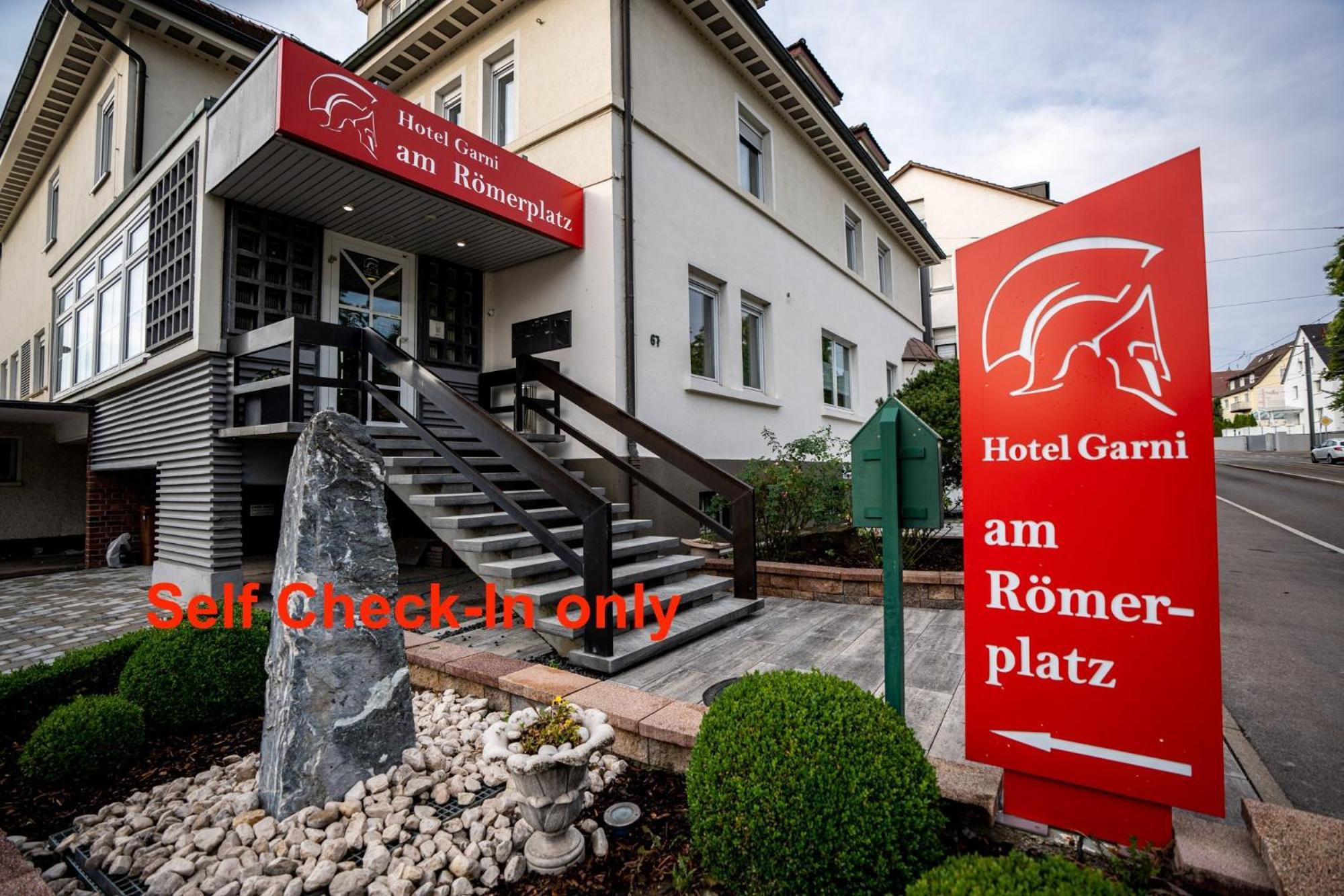 Hotel Am Roemerplatz Ulm Bagian luar foto